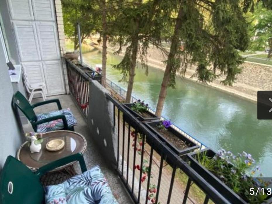 Apartman Bogdan Čačak エクステリア 写真